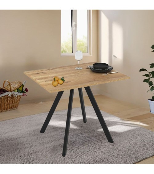 Tavolo fisso Lucas con piano in rovere e struttura in metallo nero