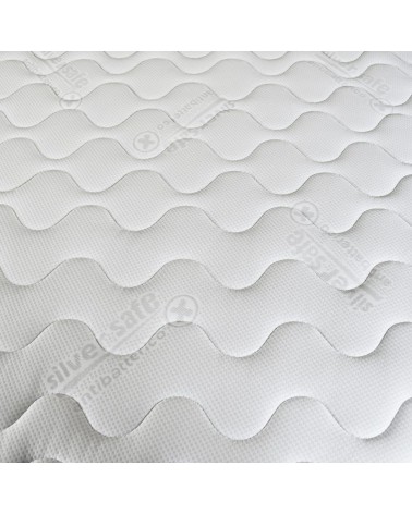 Materasso matrimoniale Poli con molle insacchettate e memory sfoderabile 160x200xH25 cm.