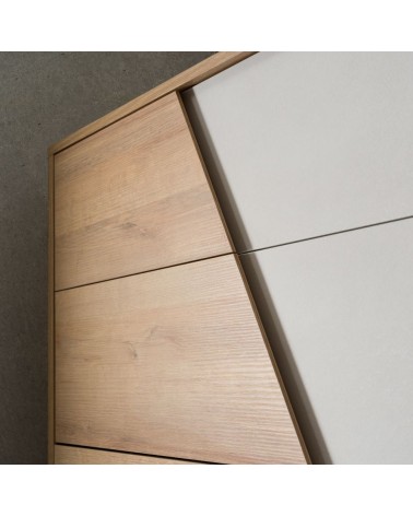 Camere da letto Fadri colore calce grigio chiaro e rovere miele