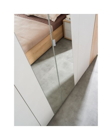 Camere da letto Fadri colore calce grigio chiaro e rovere miele