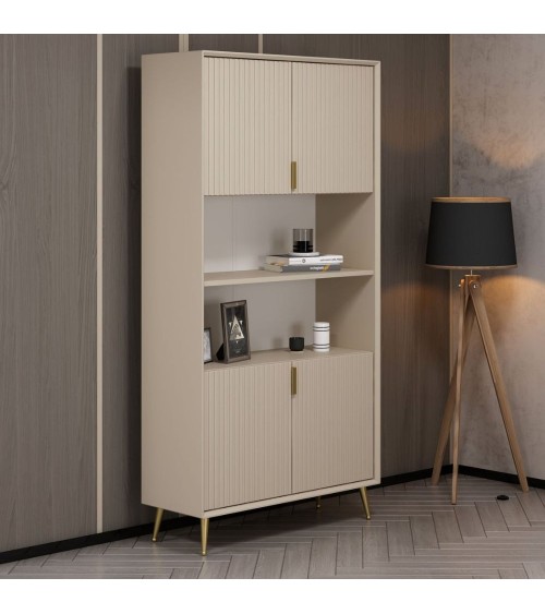 Credenza alta Kale con 4 ante effetto cannettato e 2 nicchie a giorno colore cashmere