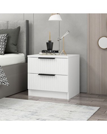 Comodino Kale con 2 cassetti a filo effetto cannettato colore bianco