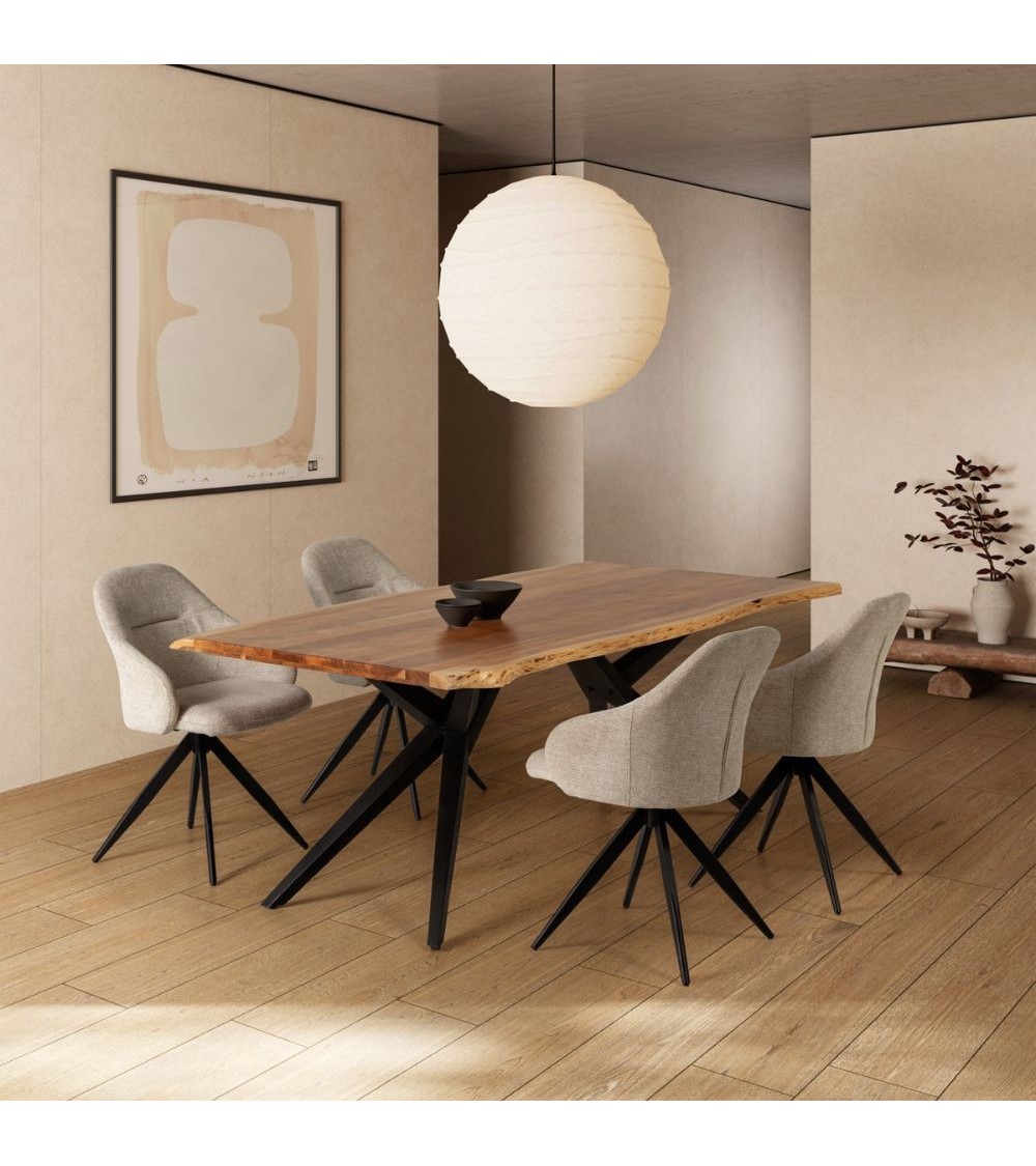 Tavolo rettangolare fisso Mudri con piano in legno massiccio acacia e gambe in metallo nero