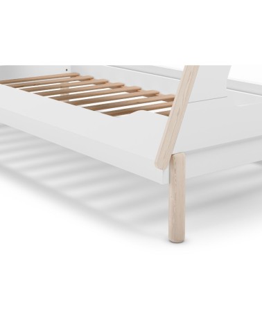 Letto a capanna Nora in legno massiccio colore bianco