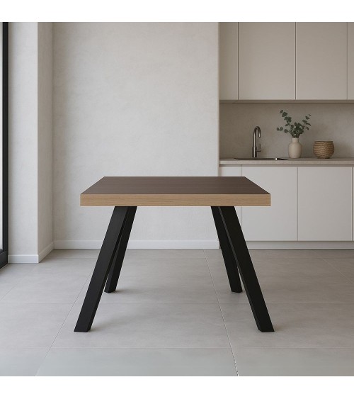 Tavolo fisso Marburg 80x80 con piano teak e struttura in acciaio antracite