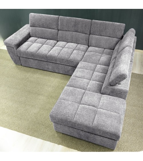 Divano letto angolare reversibile Amalfi con 5 poggiatesta regolabili e pouf indipendente in tessuto Giulia 9712 grigio chiaro