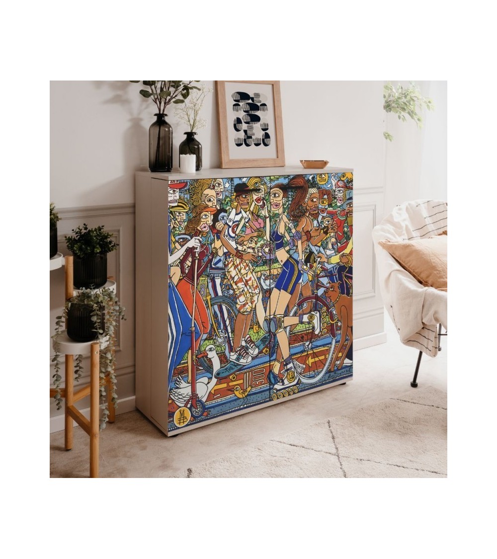 Scarpiera Move con 2 ante battenti decorate By Mauro Bergonzoli in stile pop art e 12 ripiani interni