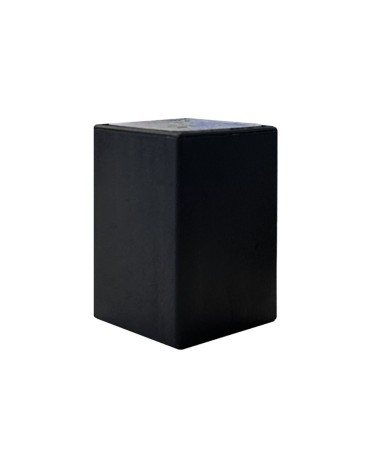 Piede cubotto in plastica colore nero 5.3x5.3x8 H cm.
