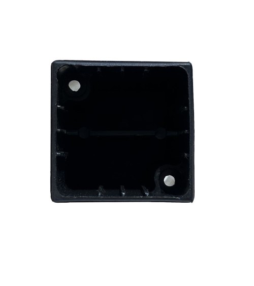 Piede cubotto in plastica colore nero 5.3x5.3x8 H cm.