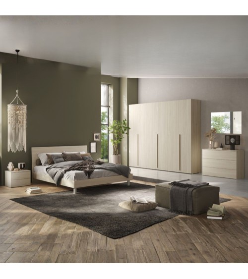 Camera da letto Corinna con armadio 6 ante battenti e letto in legno colore olmo