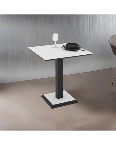 Tavolo quadrato Carvel in colore bianco frassinato 68x68x75 H cm.