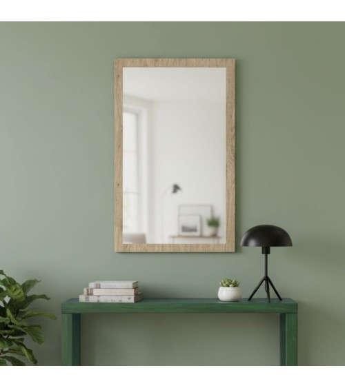 Specchiera America in legno noce con specchio in rilievo L 60 x H 105 cm.