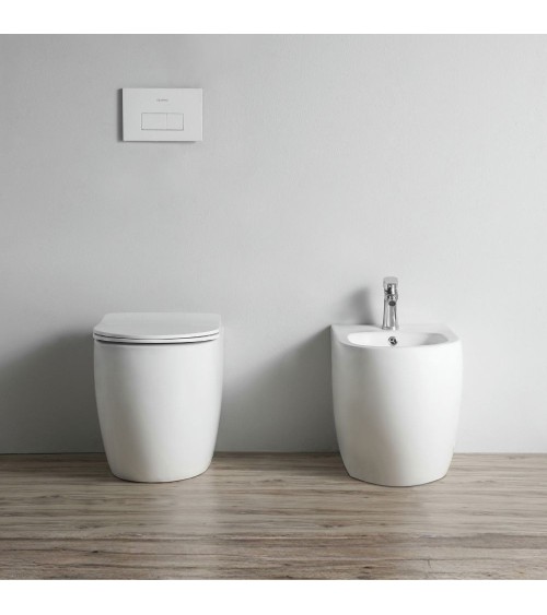 WC filo muro FT53A a pavimento in ceramica 52.5x37x41H cm. bianco