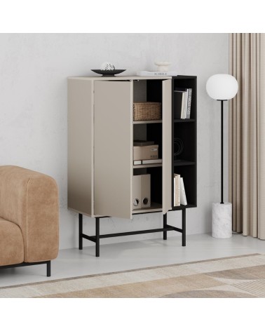 Mobile multiuso Mona con due ante cashmere e tre nicchie a giorno nere