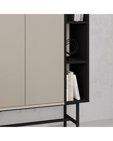 Mobile multiuso Mona con due ante cashmere e tre nicchie a giorno nere