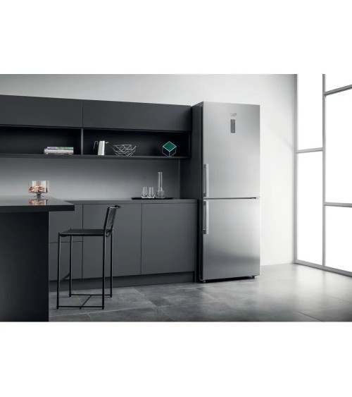 Hotpoint Ariston Frigorifero combinato no frost HA70BE72X inox ottico classe E