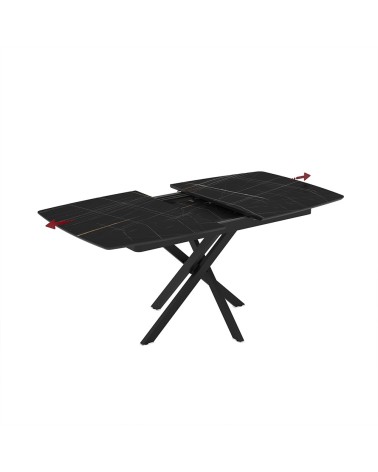 Tavolo allungabile Filis con piano effetto marmo nero con dettagli oro matt e gambe in metallo nero