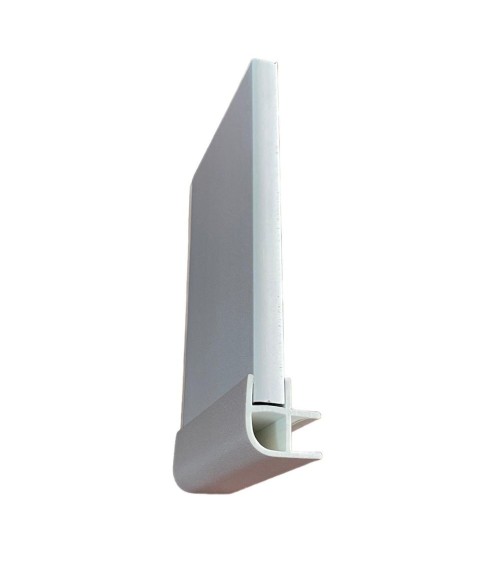 Angolare zoccolo in pvc rivestito alluminio H 10 cm.