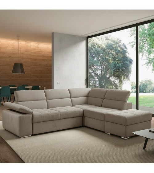 Divano letto angolare Capri reversibile con 5 poggiatesta regolabili e pouf indipendente in Aragon 20 tortora