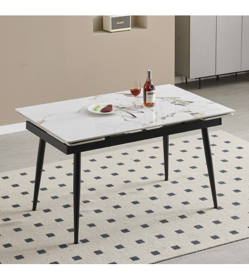 Tavolo allungabile Expandia con piano in ceramica e allunghe laterali effetto marmo bianco e gambe in metallo nero