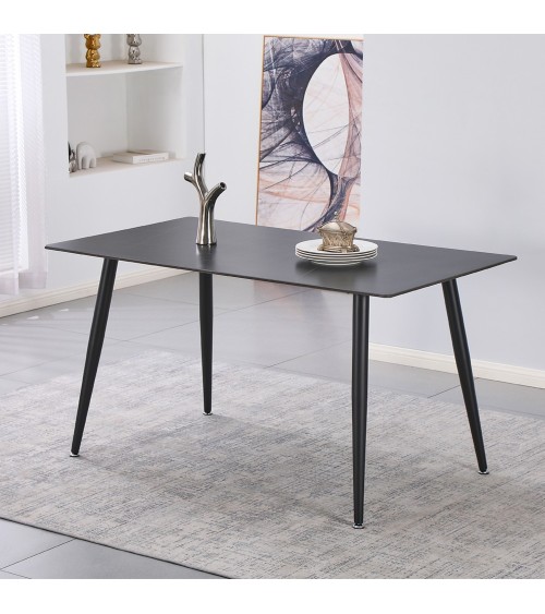 Tavolo fisso Kilo 160x90 cm. con piano in ceramica effetto marmo nero con venature oro opaco e gambe nere