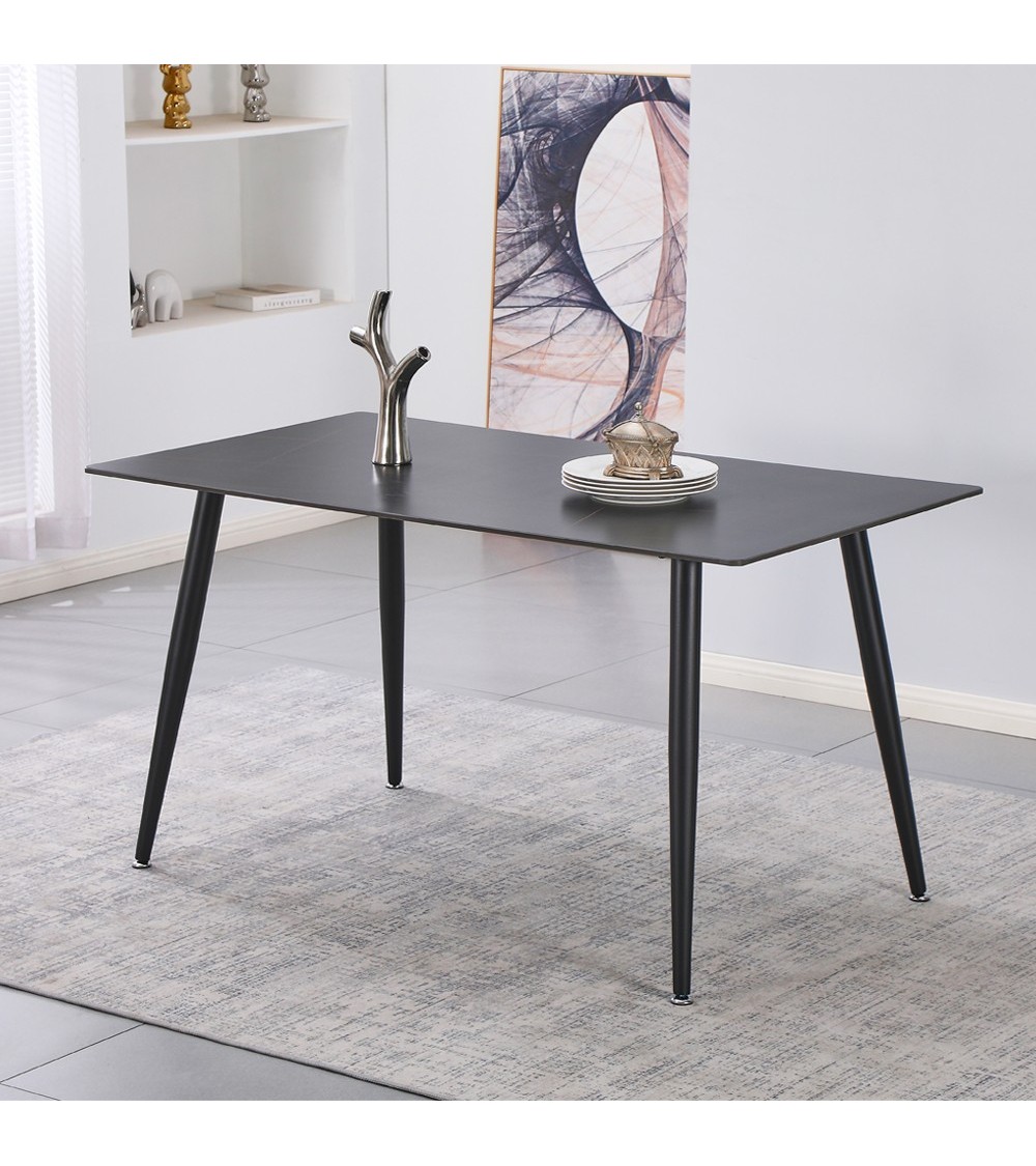 Tavolo fisso Kilo 160x90 cm. con piano in ceramica effetto marmo nero con venature oro opaco e gambe nere