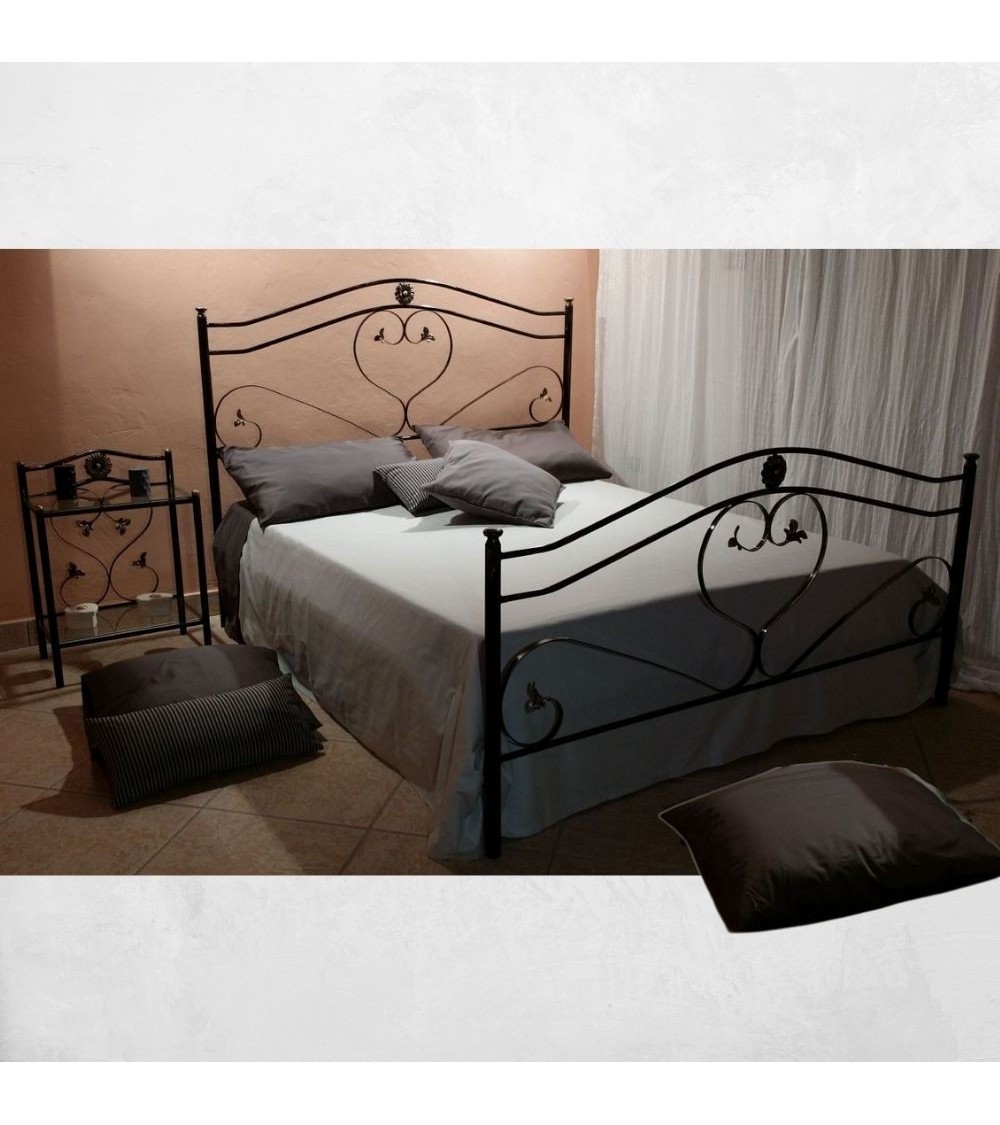 Letto matrimoniale Ginestra ferro battuto nero oro
