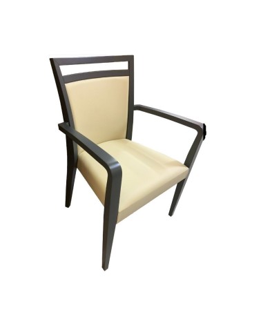 Poltrona Alpha in legno ecopelle beige
