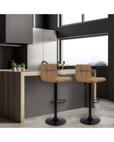 Sgabello regolabile Mosva colore ruggine con gambe nere opache