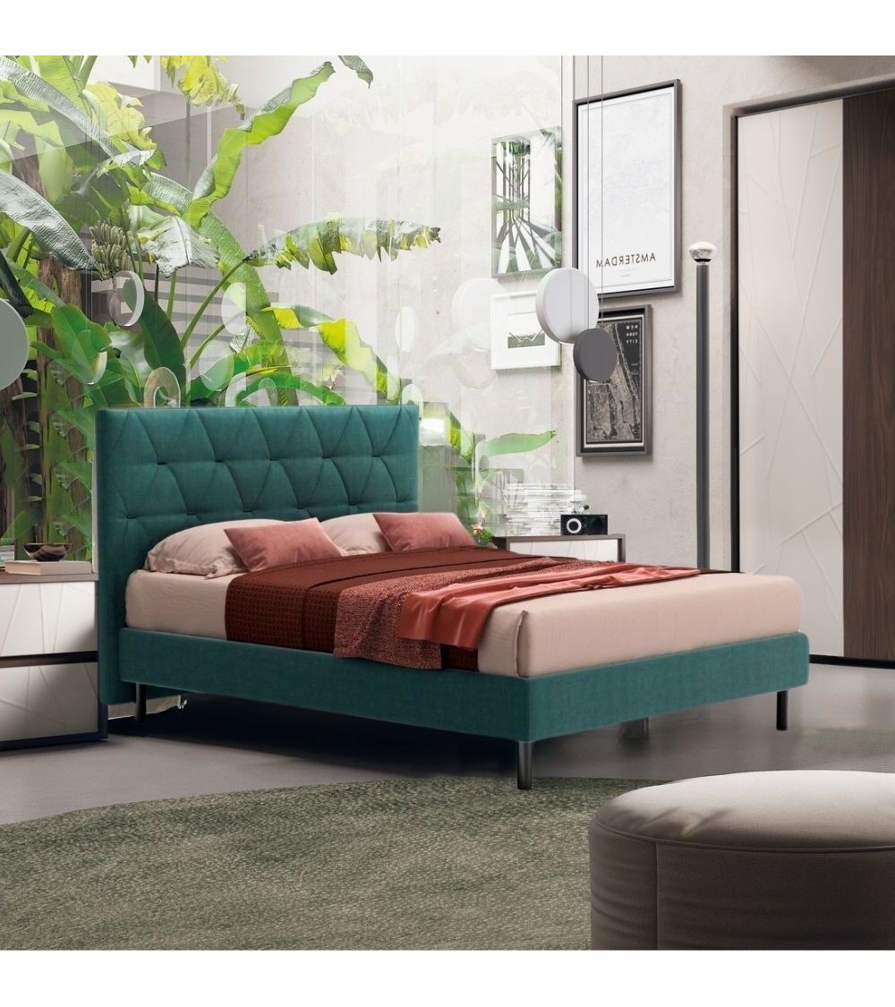 Letto Cody matrimoniale contenitore con testiera trapuntata colore turchese