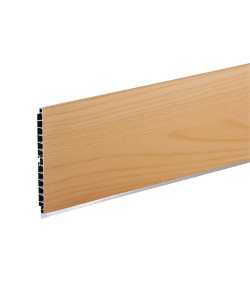 Zoccolo per cucina in PVC barra 4 mtl H10 colore legno 180 naturale
