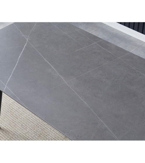 Tavolo Mila 140x80 con top in ceramica effetto marmo grigio opaco e gambe in metallo nero