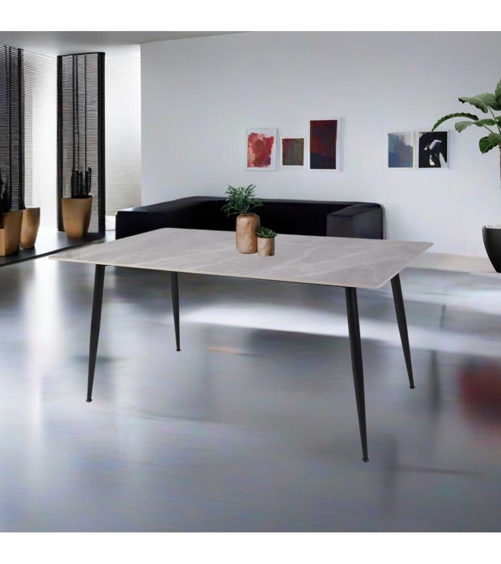 Tavolo Mila 160x90 top in ceramica effetto marmo grigio lucido con gambe in metallo nero