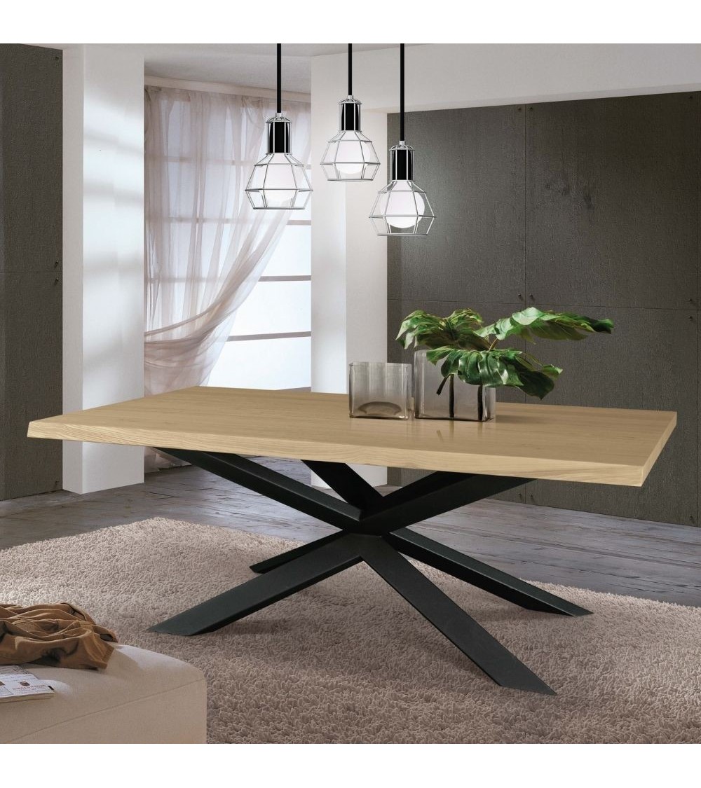 Tavolo Taranta con piano in legno rovere e struttura acciaio