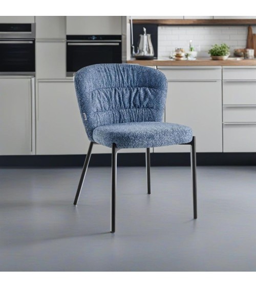 Sedia imbottita Cami in tessuto teddy azzurro polvere set 4 pezzi